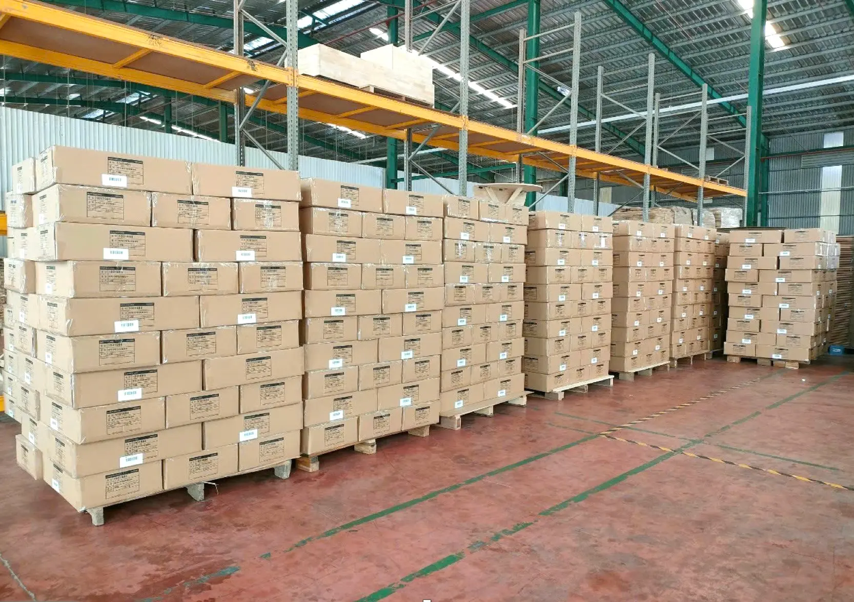 Tableware warehouse